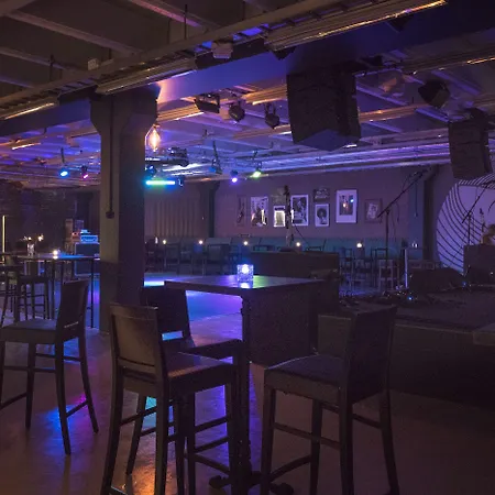 Boutique Sawohouse Отель Куопио